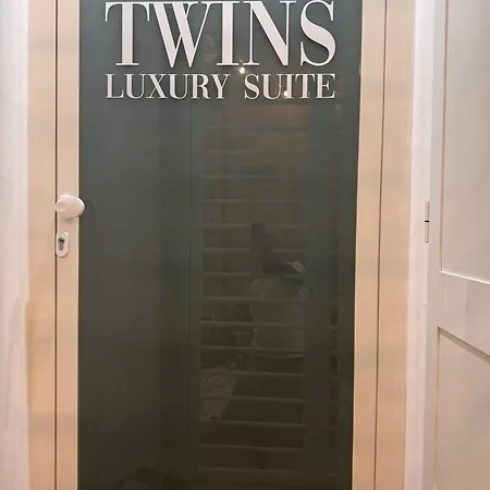 Twins Luxury