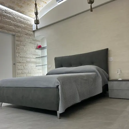 Twins Luxury Konukevi Barletta